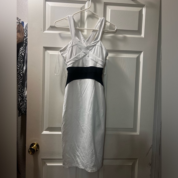Black & white BEBae dress size S/P stretchy good condition!! - Picture 1 of 6